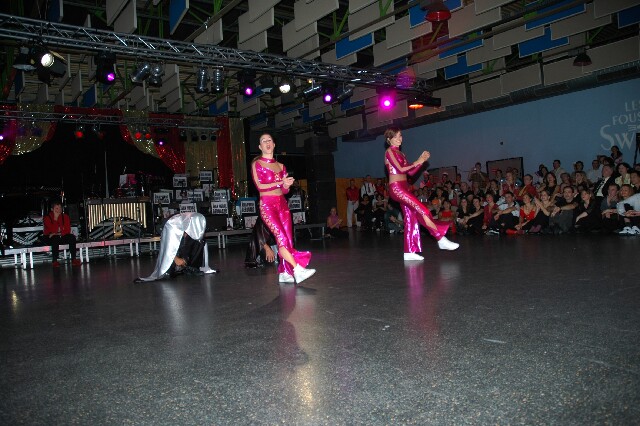 min 2005 11 12 fous swing 186